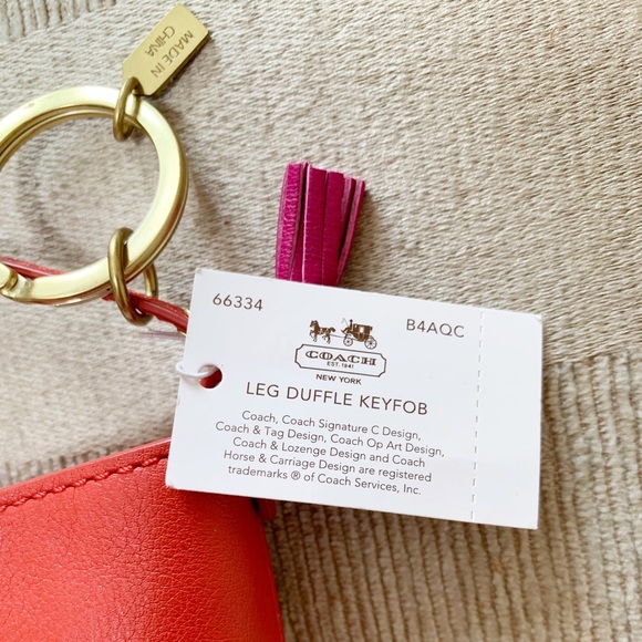 NWT COACH LEATHER DUFFLE BAG BARBIE KEY FOB KEY CHAIN Key ring - Picture 3 of 10
